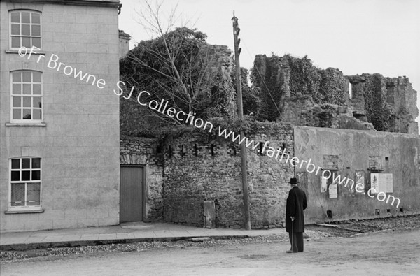 PORTION OF WALLS NEAR OLD BARRACKS ( J SCAMMEL )